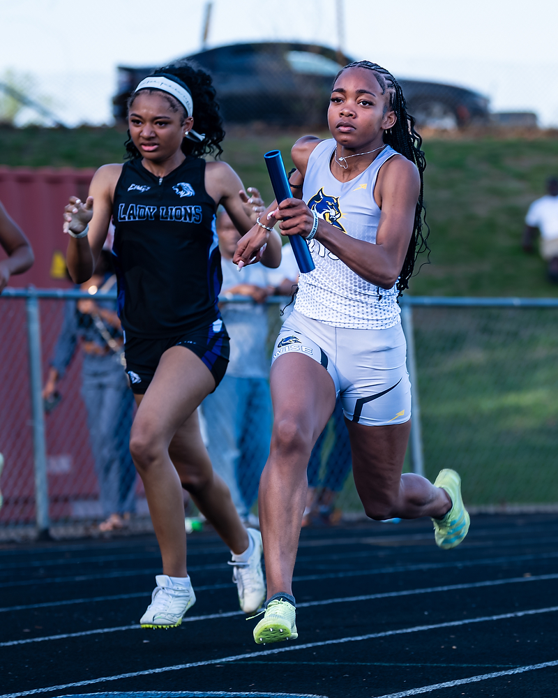 #oksports, olen kelley II, sports photographer, nikon sports photographer, OK3Sports Coverage of the Largo Track Invitational featuring top DMV track & field talent