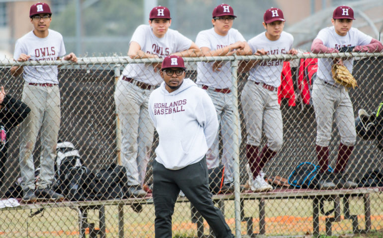 #ok3sports, high, school, baseball, ok3sports, sports, high school, Highlands High School, Highlands baseball, Highlands Owls, Wareen Baseball, Warren High School, Warren Warriors, scrimmage, bat, glove, high school baseball