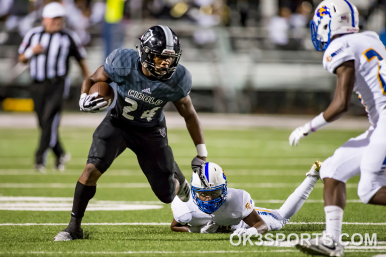 OK3Sports coverage of the high school varsity football game featuring ...