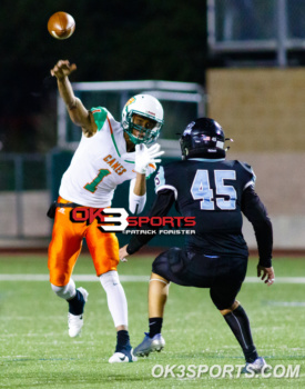 #ok3sports, Dub Ferris stadium, Harlan Football, Harlan Hawks, Harlan Hawks football, High School, High School Football, OK3Sports, PF Photography, Patrick Forister, Sam Houston High School, Sam Houston Hurricanes high school football, Sam Houston football, San Antonio, SnapPics, Sports, aubrey mcdade, ethan esparza, alejandro garcia, raymond citizen