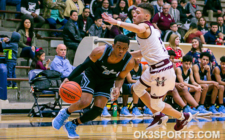 highlands, highlands owls basketball, harlan hawks, harlan hawks basketball, elijah lomas, jelen hanspard, christopher pena, samuel sauceda, thomas makey, class 5a bi-district