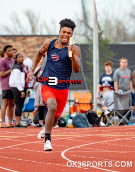 track and field, edmond memorial, edmond north, enid, stillwater, 200 meters, 400 meters, 4x200 relay, 4x400 relay, edmond sante fe, jenks high school, edmond memorial high school, booker t washington, skiatook high school, stillwater high school, ponca city high school, okmulgee high school, pcw, putnam city west, Dakari charlton, avery mazzei, hudson mazzei, addie o'connor, dawson crawley, grace gaffney, gentry williams, raymond brass, alysheia joseph, leondre woods, will phillips, 2019 Pioneer Relays, OK