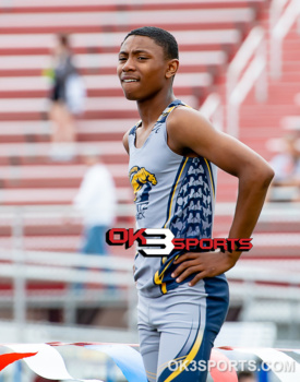 #ok3sports, Calvin Hatcher, Darian Black, Deandre Jolly, High school track and field Ohio, Javan Poole, OHSAA, OHSAA Southwest District Division Two, aaron dobbins, dom wilcox, dunbar wolverines, dunbar wolverines track and field, greg packnett, high, isaiah walker, jasean hart, jonah dill, joseph scales, jumping, long jump, mykal comminey, ok3sports, pique high school, ponitz, ponitz high school, rodney rappley, running, sadik mahamat, school, sports, sports photography, sprinting, waynesville, zamir youngblood