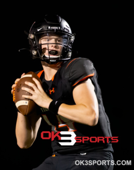 #ok3sports, sports photography, football, high school football, Norman Tigers, Harve Collins Stadium, Harve Collins Field, Moore Lions, Norman Tigers Football, Moore Lions Football, Cade Horton, Jonah Paden, Daniel Hishaw Jr., Joe Willie, Andrew Young, Norman Football, Norman High School Football