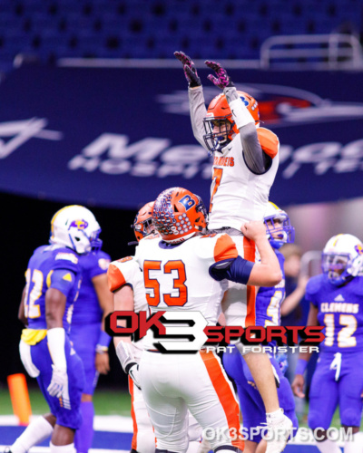 2019, Alamodome, Brandeis, Brandeis Broncos, Brandeis Broncos and Clemens Buffaloes, Brandeis Broncos football, Brandeis Football, Broncos football, Clemens, Clemens Buffaloes football, Clemens football, District 26-6a champions Clemens Buffaloes, District 28-6A Brandeis Broncos, Football Pictures, High School Football, High School playoff football, Patrick Forister, San Antonio, SnapPicsSA, Undefeated Brandeis Broncos, high school football pictures, sports pictures