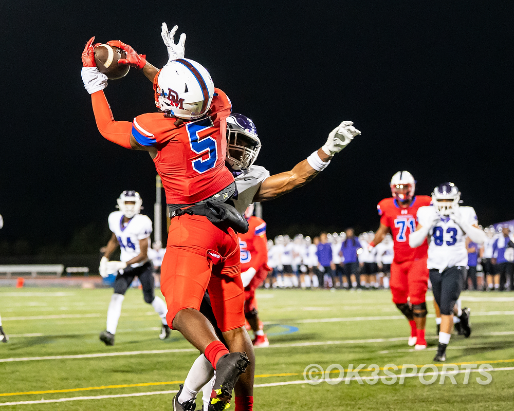 FOOTBALL: DeMatha 14, Gonzaga 7: Stags stay unbeaten