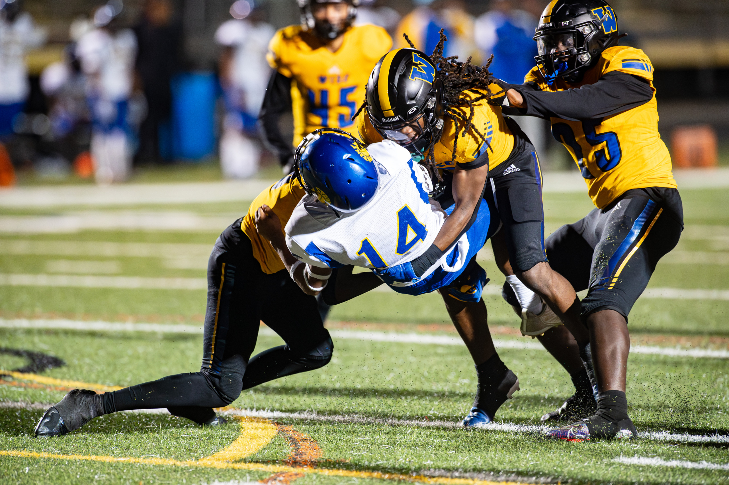 FOOTBALL: WISE 84, LAUREL 0: PUMAS scores on all 12 possessions, routs SPARTANS