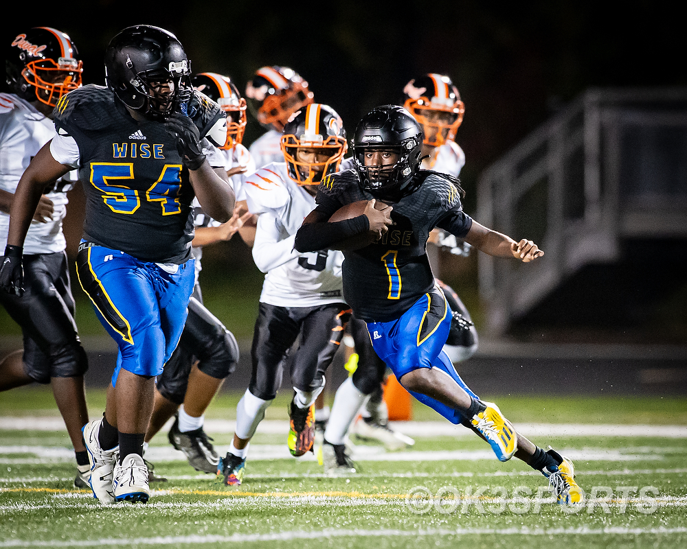 FOOTBALL:  Wise 46, DuVal 0: Pumas dominates both side of the ball in win over Tigers