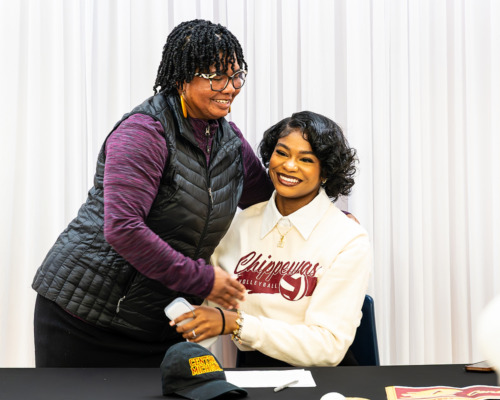 Meisha Sykes, Central Michigan University, Wise Pumas, volleyball signing day, OK3Sports, DMV sports, student athletes, college commitment