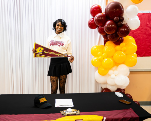 Meisha Sykes, Central Michigan University, Wise Pumas, volleyball signing day, OK3Sports, DMV sports, student athletes, college commitment