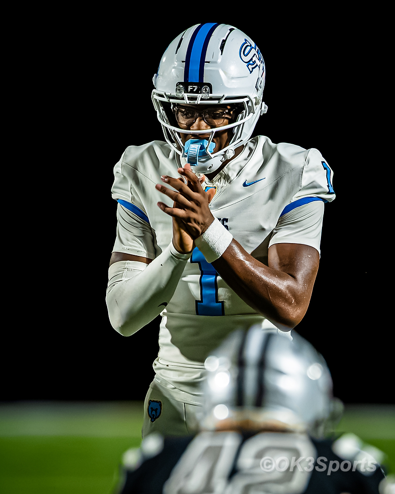 De'eric Davis, South Florence Bruins quarterback, focused while preparing to call a play against Gray Collegiate Academy